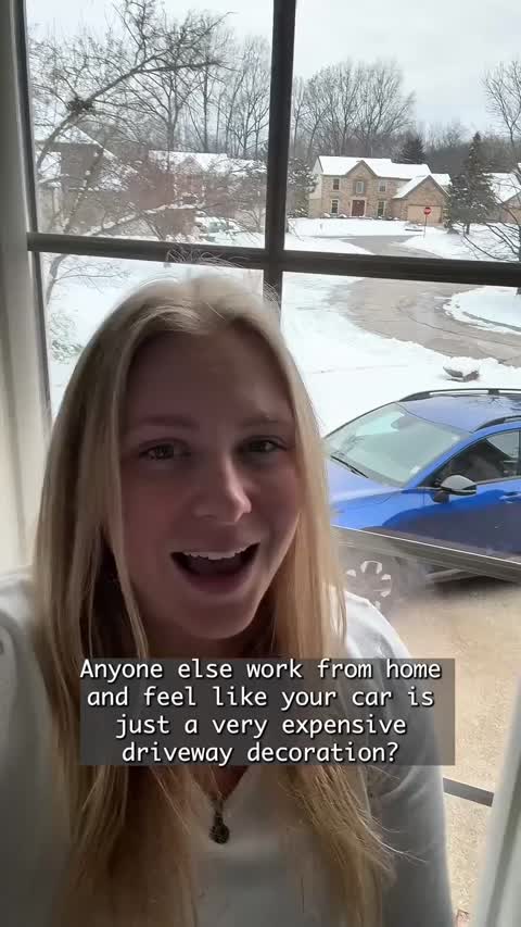 Insurance ad by Lemonade