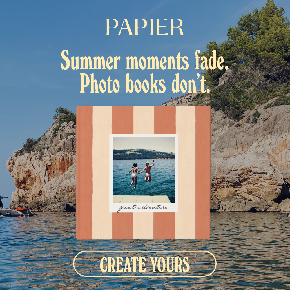 Book / Publishing ad by Papier