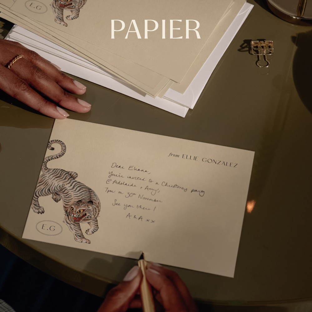 Book / Publishing ad by Papier