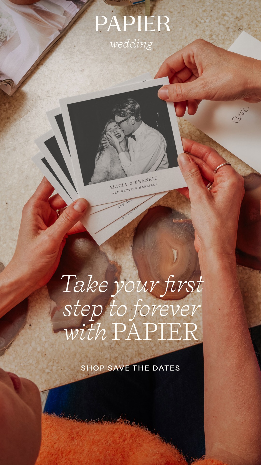 Book / Publishing ad by Papier
